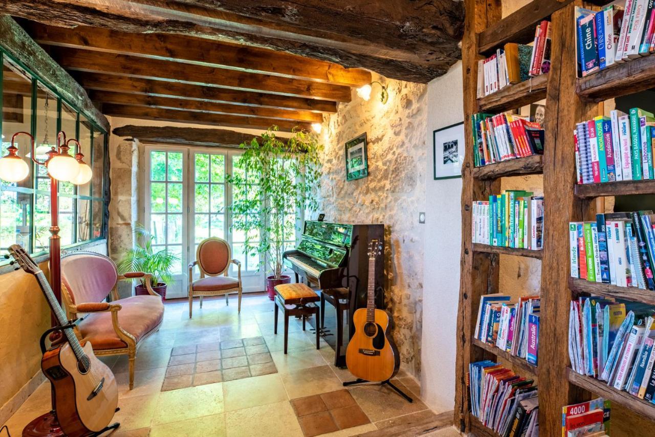 La Maison De Yuka Plieux Eksteriør bilde
